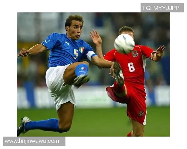 意大利足球明星的魅力与帅气风采引领全球球迷热潮