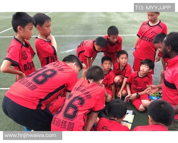 福州足球锻炼提升青少年体能与团队合作精神的有效途径